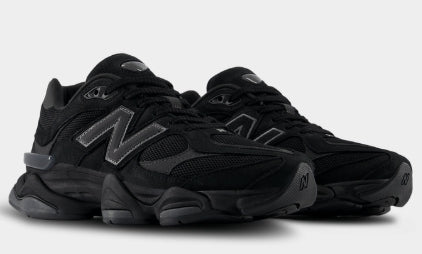 New Balance 9060 Black Sneaker